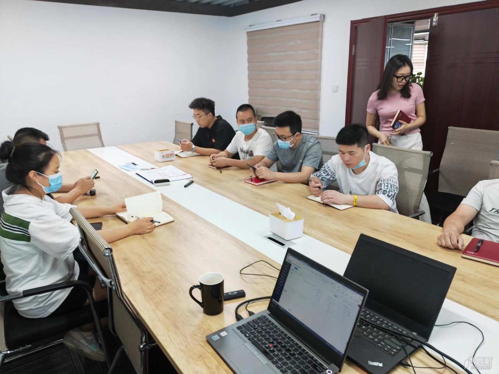 成都房倌儿金管家科技有限公司-1.jpg 成都房倌儿金管家科技有限公司-1.jpg